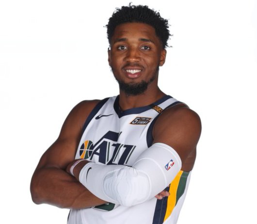 展相对较晚 展相对较晚