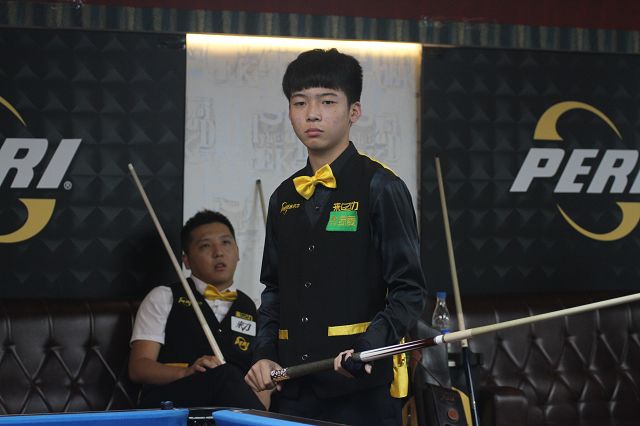 疑为许多其 疑为许多其