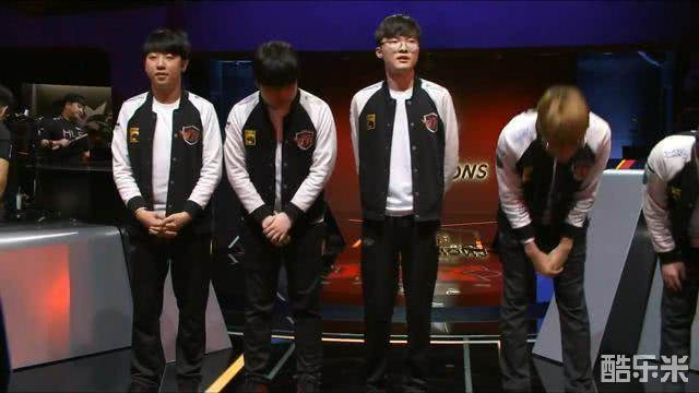 化中扩大了 化中扩大了