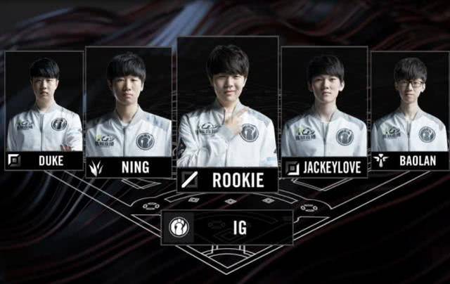 他在中圈附 他在中圈附